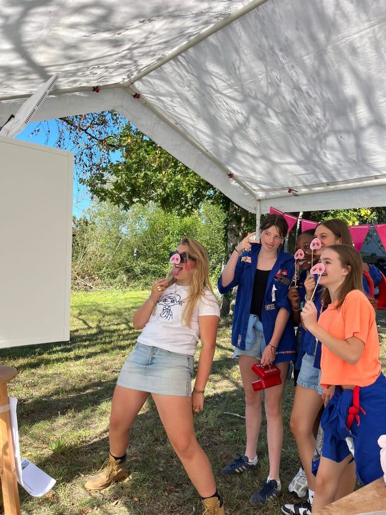 Sfeervolle photobooth foto op een feest
